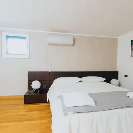 Apartamento Marilu's *